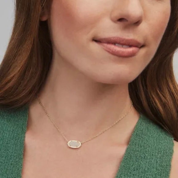 Kendra Scott Jewelry - Elisa Gold Pendant Necklace in Iridescent Drusy with Lee Earrings Matching Set
